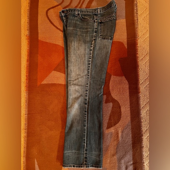 Distressed Eddie Bauer Full Length high waisted Boot Cut Jeans, Sz 14 - Picture 4 of 13